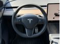 TESLA MODEL Y 2022/2 - 14