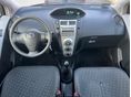 TOYOTA YARIS 2007/10 - 9