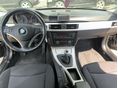 BMW 320 2010/8 - 6