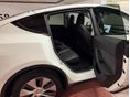TESLA MODEL Y 2023/3 - 11