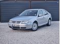 VOLKSWAGEN BORA 1.6 Comfortline