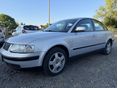 VOLKSWAGEN PASSAT V 1999/8 - 3