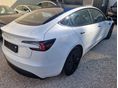 TESLA MODEL 3 2023/10 - 6