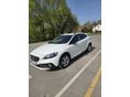 VOLVO V40 Cross Country 1.6 D [D2] Kinetic Powershift