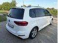 VOLKSWAGEN TOURAN 2017/3 - 4