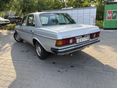 MERCEDES-BENZ W 123 1977/10 - 5