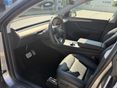 TESLA MODEL Y 2024/2 - 9