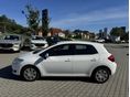 TOYOTA AURIS 2009/3 - 5