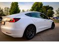 TESLA MODEL 3 2020/12 - 5