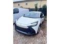 TOYOTA C-HR 1.8 Hybrid Comfort Business e-CVT. 5 ajtó. 0 fokozatú fokozatmentes automata vál