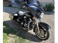 HARLEY-DAVIDSON STREET GLIDE 