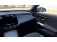 MERCEDES-BENZ E 220 2026 - 9