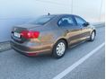 VOLKSWAGEN JETTA 2011/4 - 8
