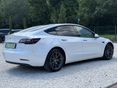 TESLA MODEL 3 2022/2 - 8