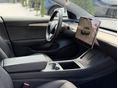 TESLA MODEL 3 2022/2 - 13