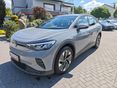 VOLKSWAGEN ID.4 77kWh Pro P. Life Vonóhorog-APS-Navi