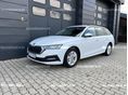 SKODA OCTAVIA Combi 2.0 TDI SCR Ambition SZERVIZKÖNYV / 1.TULAJ / MAGYARORSZÁG-i / ÁFAs / METÁL / VONÓHOROG / 2x PDC