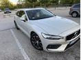 VOLVO V60 2.0 D [D3] Momentum Pro
