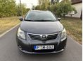 TOYOTA AVENSIS Wagon 2.0 D-4D FRISS MŰSZAKI - ÜVEGTETŐ - VONÓHOROG