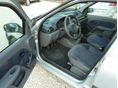 RENAULT CLIO 1999/8 - 7