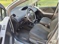 TOYOTA YARIS 2010/5 - 8