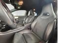 MERCEDES-BENZ A 250 2023/12 - 8