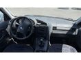 BMW 318 1997/1 - 8