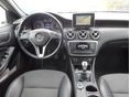 MERCEDES-BENZ A 180 2013/6 - 12
