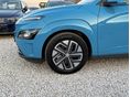 HYUNDAI KONA 2022/10 - 8