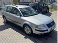 VOLKSWAGEN PASSAT 2001/9 - 3