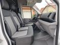 VOLKSWAGEN CRAFTER 2024/4 - 9