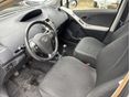 TOYOTA YARIS 2010/2 - 6