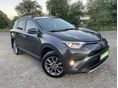 TOYOTA RAV 4 Rav4 2.0 D-4D Executive 2WD Kamera - Tempomat - Navi - Gyári Vonóhorog - Új Gumik - Szervízkönyv