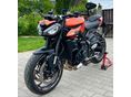TRIUMPH STREET TRIPLE 765 R