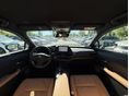 LEXUS UX 2025/11 - 9