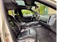 PORSCHE CAYENNE 2011 - 7