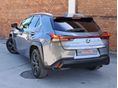 LEXUS UX 2021/2 - 3
