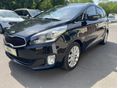 KIA CARENS 1.7 CRDI HP EX Prémium Ülés- és kormányfűtés. Navi. Kamera. Téli-nyári garnitúra