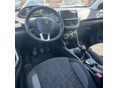 PEUGEOT 2008 2017/4 - 6