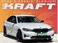 BMW 330e M Sport (Automata) magyar - sérülésmentes - márkaszervizelt - HarmanKardon - távtartó - LED