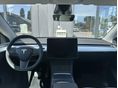TESLA MODEL Y 2022/3 - 13