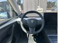TESLA MODEL Y 2022/3 - 14