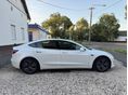 TESLA MODEL 3 2020/12 - 4