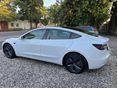 TESLA MODEL 3 2020/12 - 8