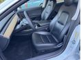TESLA MODEL 3 2020/12 - 10