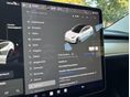 TESLA MODEL 3 2020/12 - 23