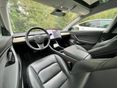 TESLA MODEL 3 2020/6 - 9