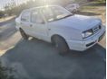 VOLKSWAGEN VENTO 1995/2 - 3