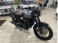 TRIUMPH BONNEVILLE BLACK 2024/8 - 2