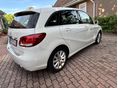 MERCEDES-BENZ B 180 2016/6 - 3